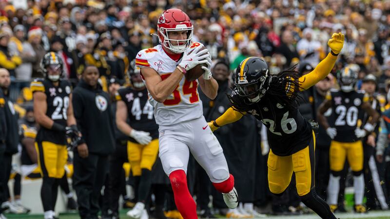 Kansas City Chiefs wide receiver Justin Watson (84) catches a pass in front of Pittsburgh...